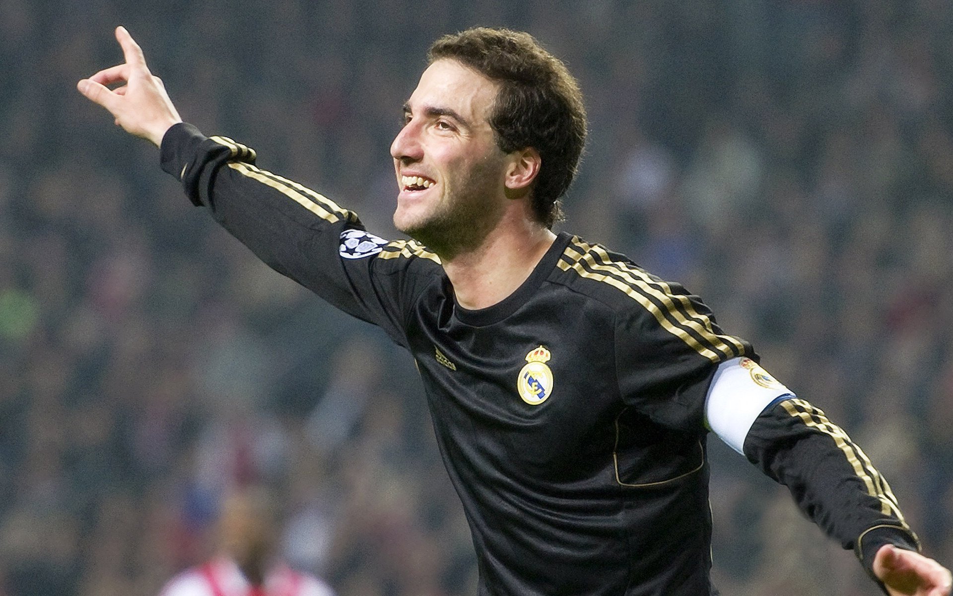 欧冠半决赛次回合：曼城总比分淘汰拜仁 曼瓜进军决赛